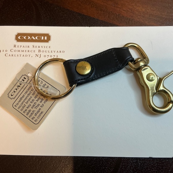 NWT COACH Vintage Key Fob - Rare Find! Brand New Vintage Condition - Picture 2 of 2